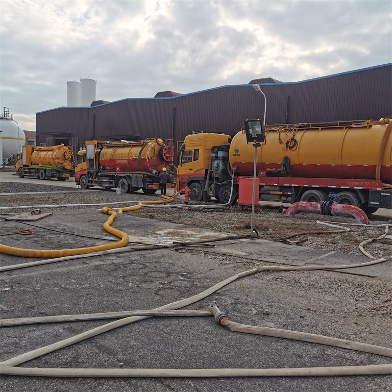 北川污水池清理