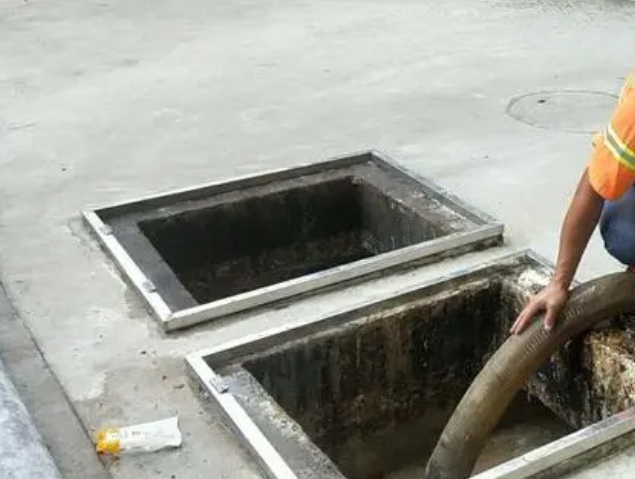 北川化粪池清理